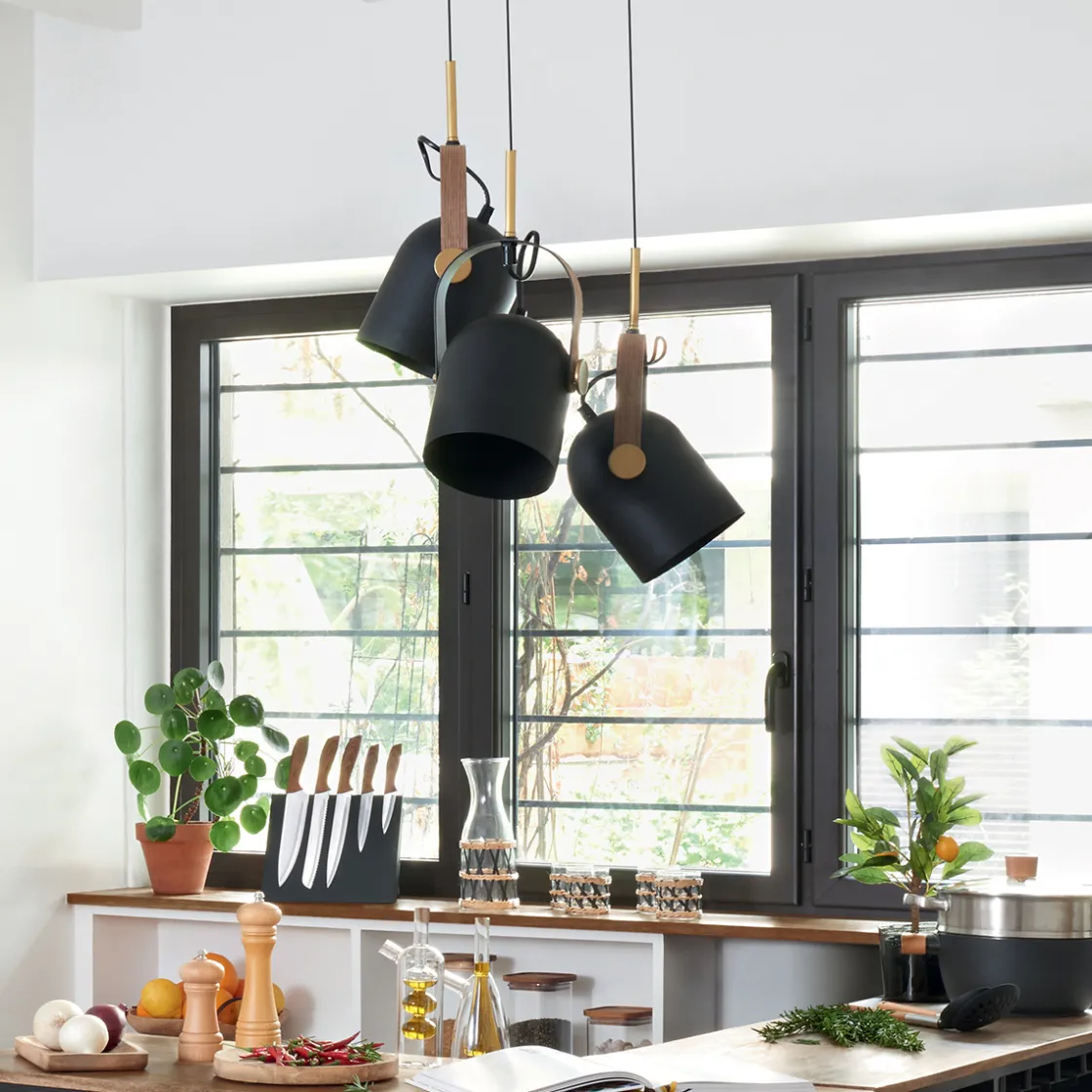 ATMOSPHERA Suspension "Bil" New